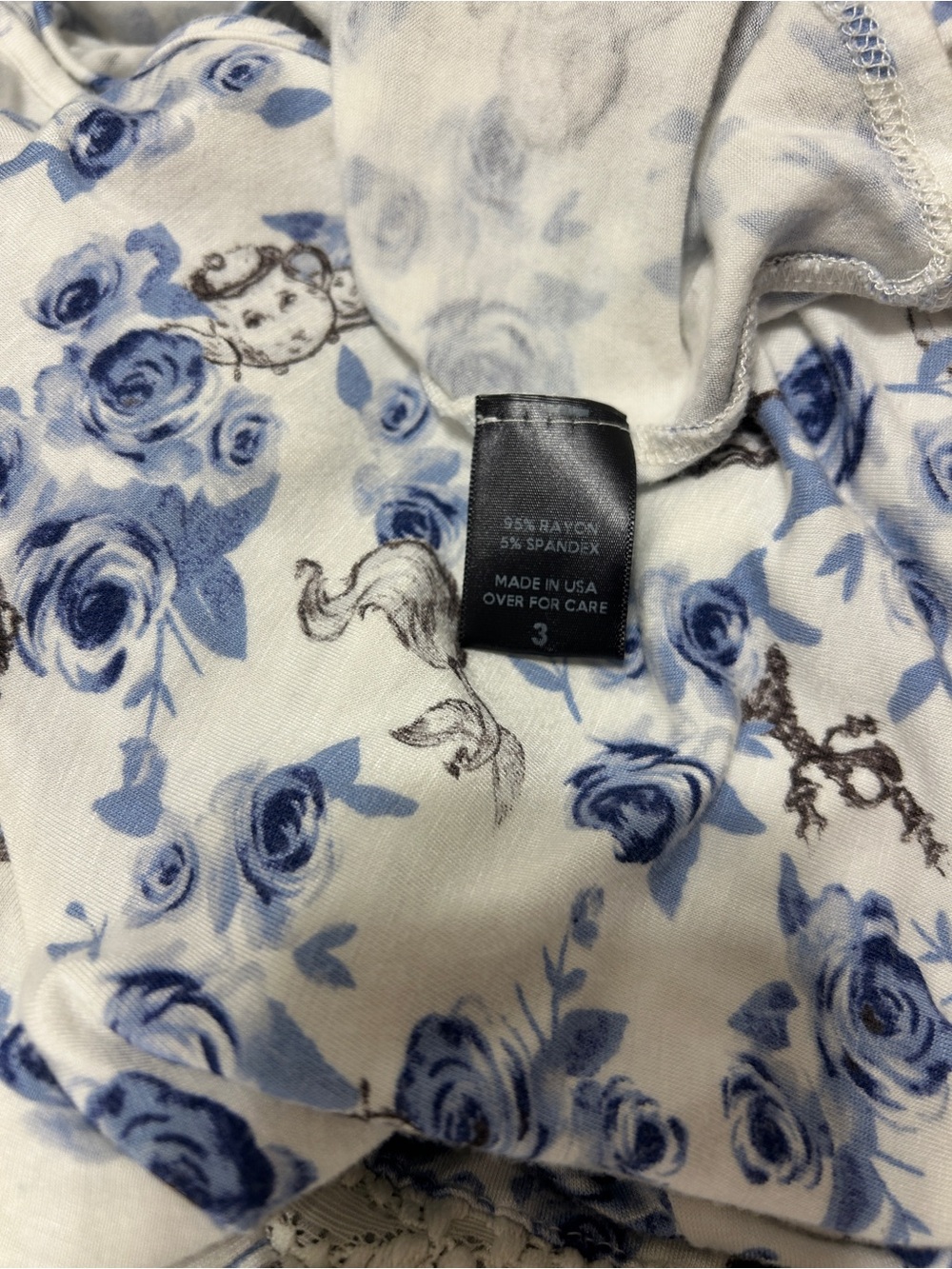Floral Scoop Neck Peplum Blouse - Blue/White - Picture 6 of 6